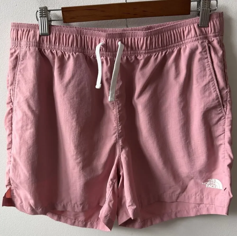 The North Face Men's action woven 2.0 shorts